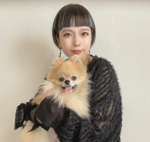 永里　綾香